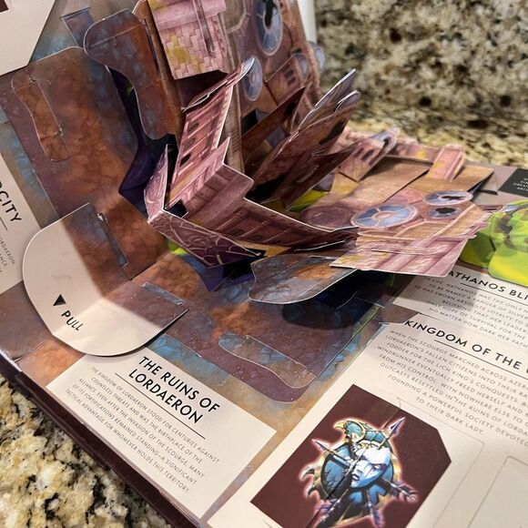 The world of Warcraft pop up book NEW - Picture 12 of 15